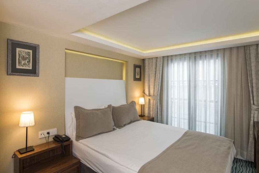 Aston Hotel Taksim อิสตันบูล ภายนอก รูปภาพ