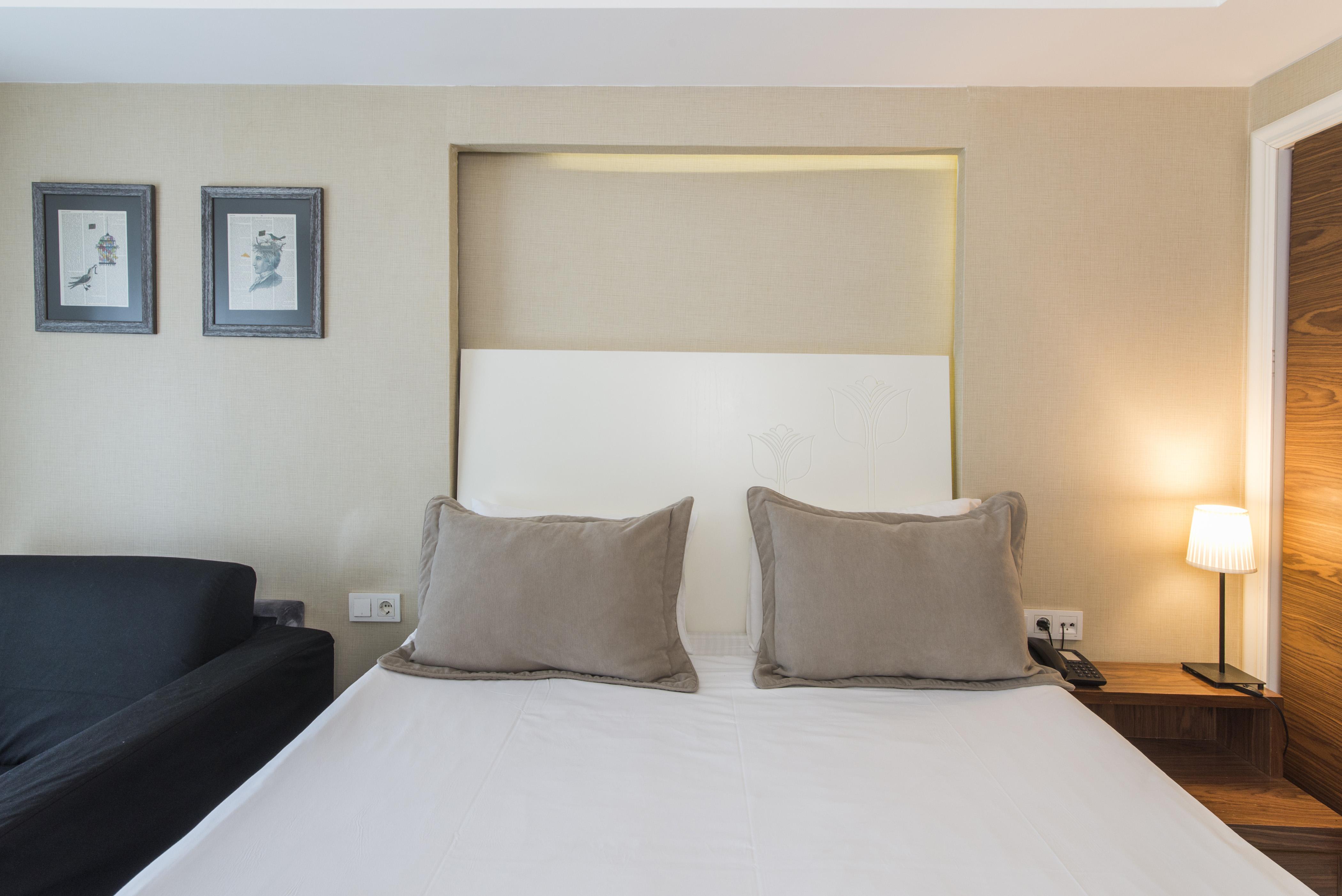 Aston Hotel Taksim อิสตันบูล ภายนอก รูปภาพ