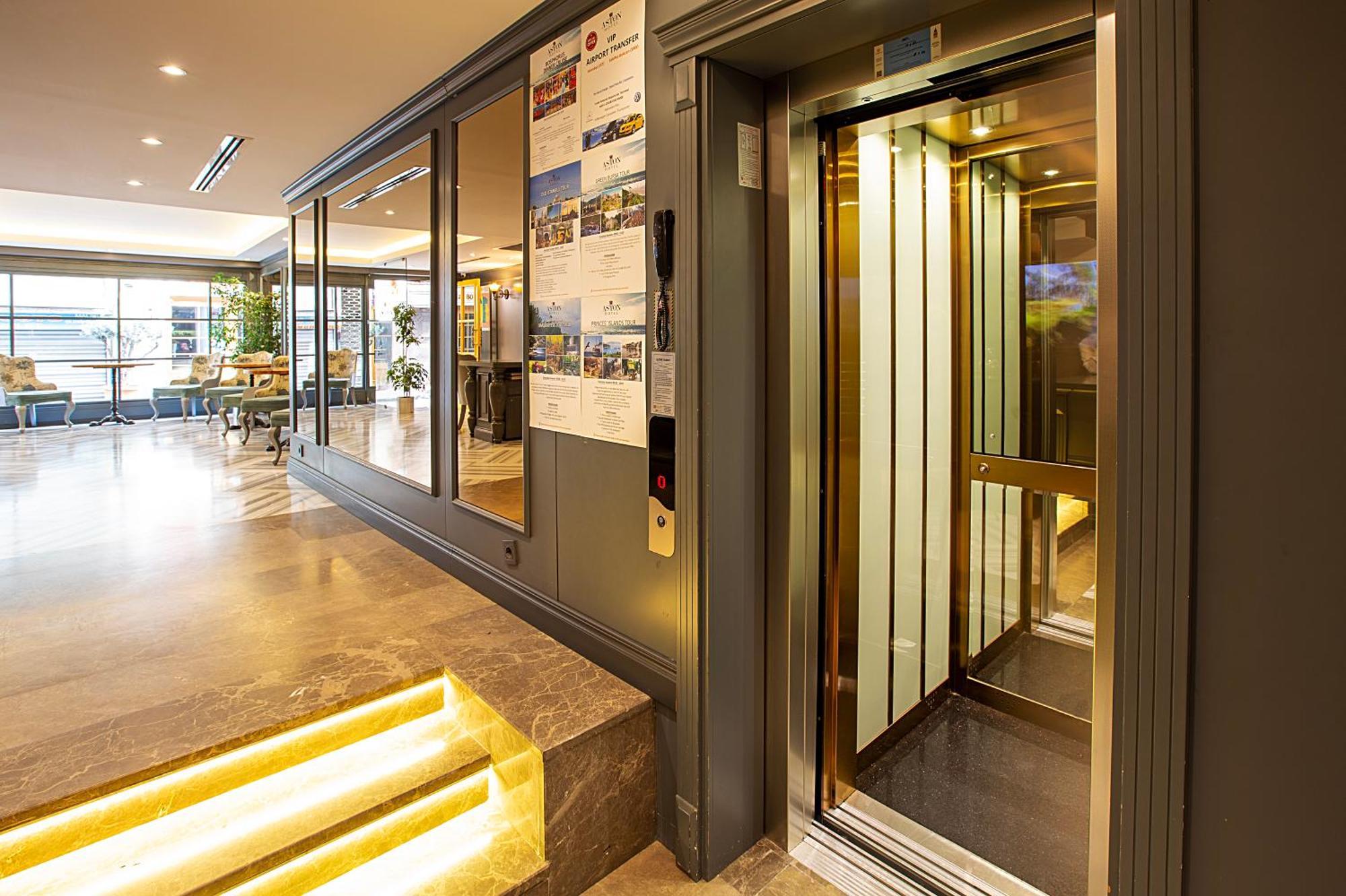 Aston Hotel Taksim อิสตันบูล ภายนอก รูปภาพ