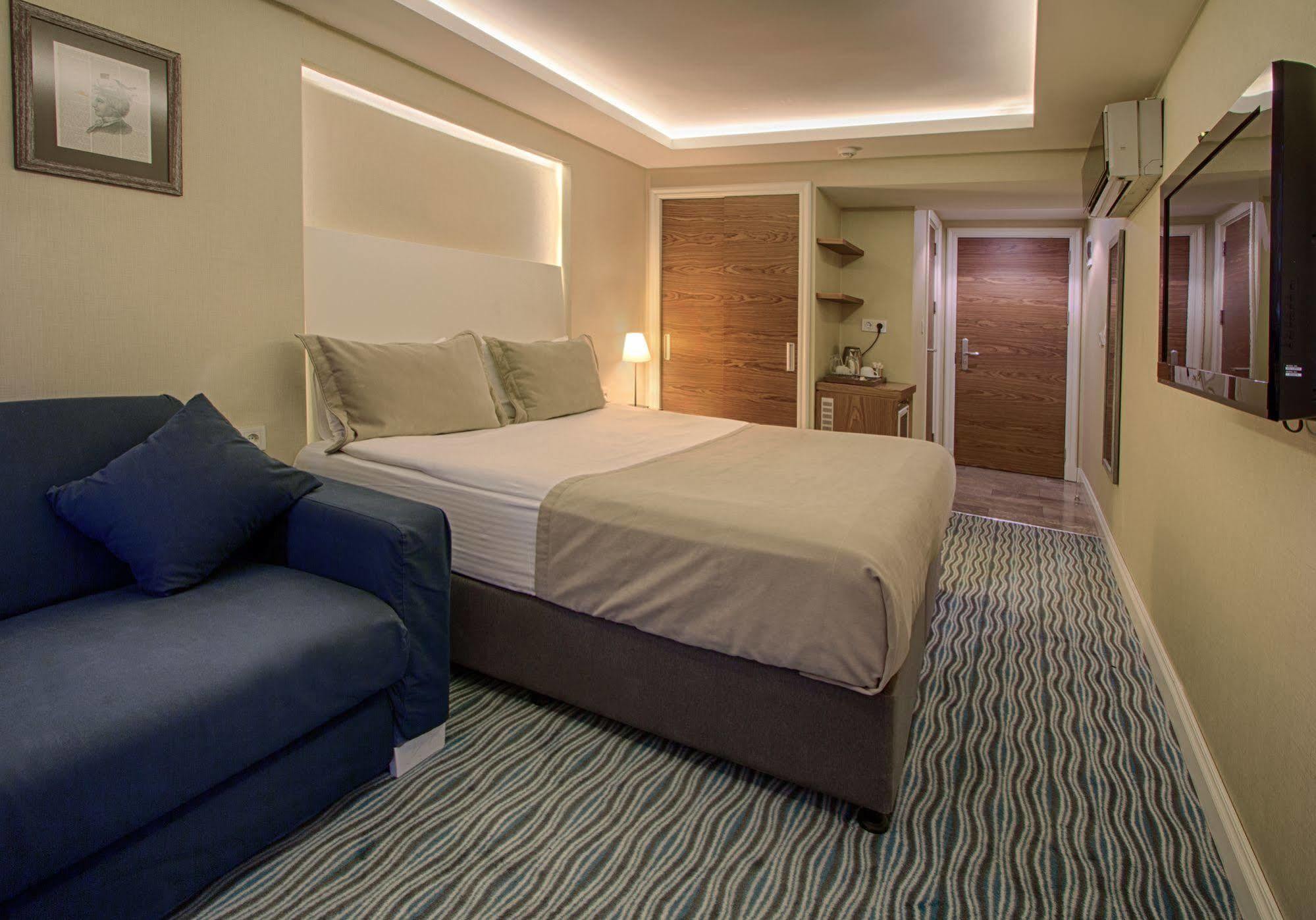 Aston Hotel Taksim อิสตันบูล ภายนอก รูปภาพ