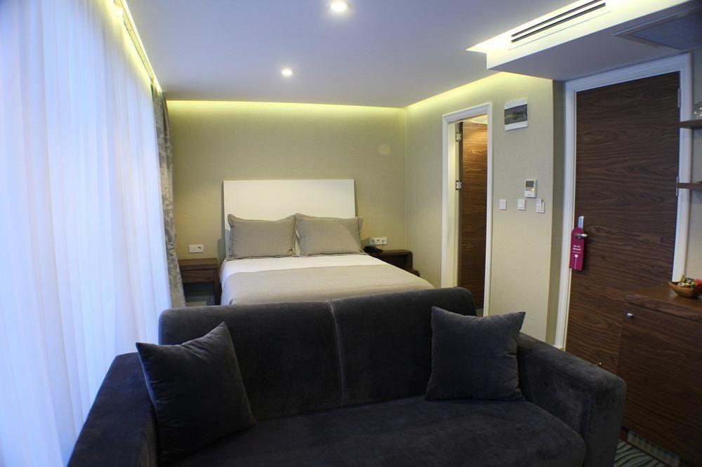 Aston Hotel Taksim อิสตันบูล ภายนอก รูปภาพ